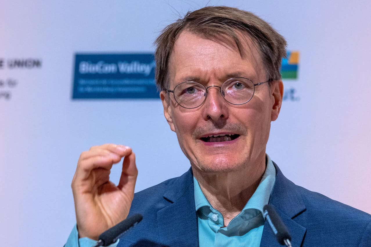 Karl Lauterbach (SPD): "Wir können uns nicht noch mal einen Herbst leisten, wo wir so vorbereitet sind wie im letzten Herbst."