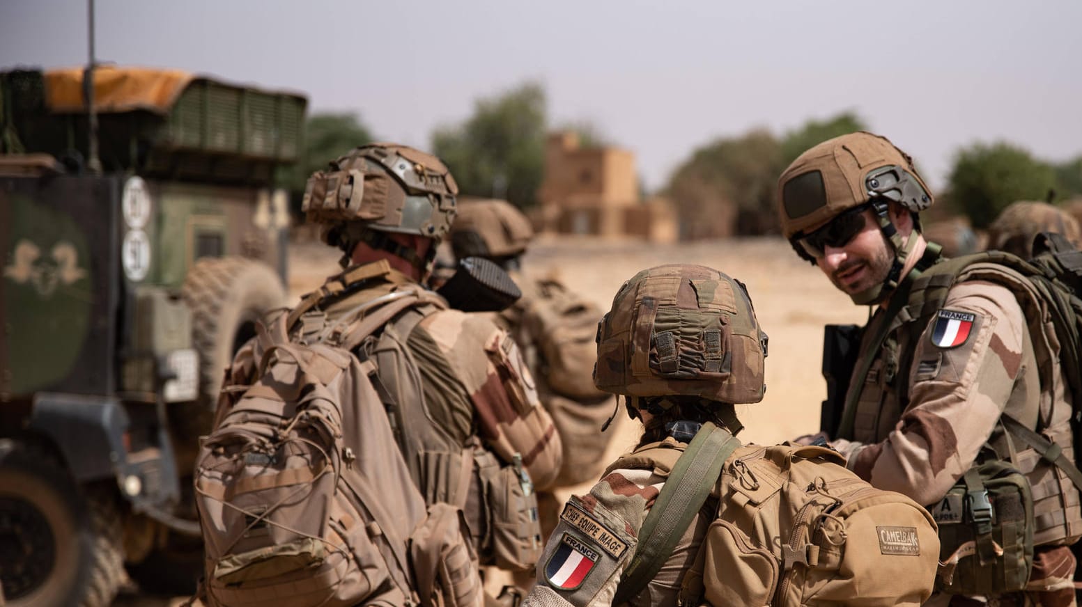 Französische Barkhane-Soldaten in Mali (Archiv): Paris will die Militäroperation in Nigers Nachbarland beenden.