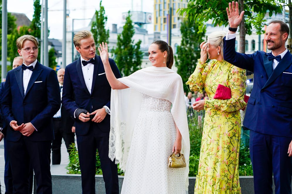 Prinzessin Ingrid Alexandra von Norwegen: Zu ihrem 18. Geburtstag kamen alle wichtigen Royals zusammen.