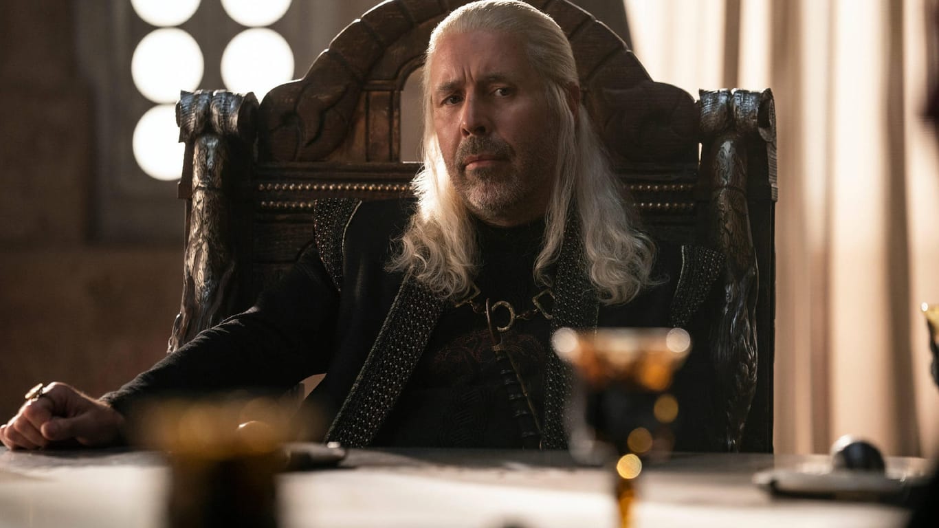 "House of the Dragon" startet im August: Paddy Considine spielt darin den König Viserys Targaryen.