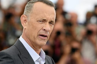 Tom Hanks: Der Schauspieler und seine Ehefrau wurden nach einem Restaurantbesuch von Menschen bedrängt.