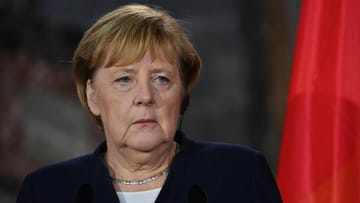 Ehemalige Kanzlerin Angela Merkel (Archiv): Hat Putin bis zu ihrem Ausscheiden aus dem Amt gewartet?