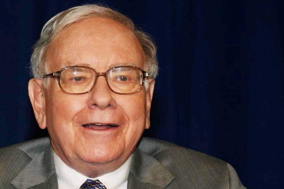 Warren Buffet: Der milliardenschwere Geschäftsmann ist 91 Jahre alt.