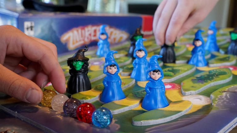 "Zauberberg": Das Brettspiel hat Spieleexperten in diesem Jahr so überzeugt, dass sie es zum Kinderspiel des Jahres ernannt haben.
