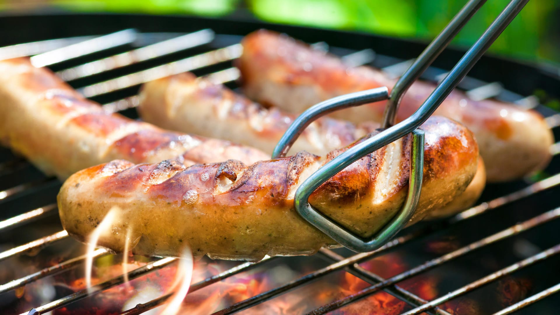 Grillwurst: "Öko-Test" hat 19 Grillwürste aus Schweinefleisch überprüft.