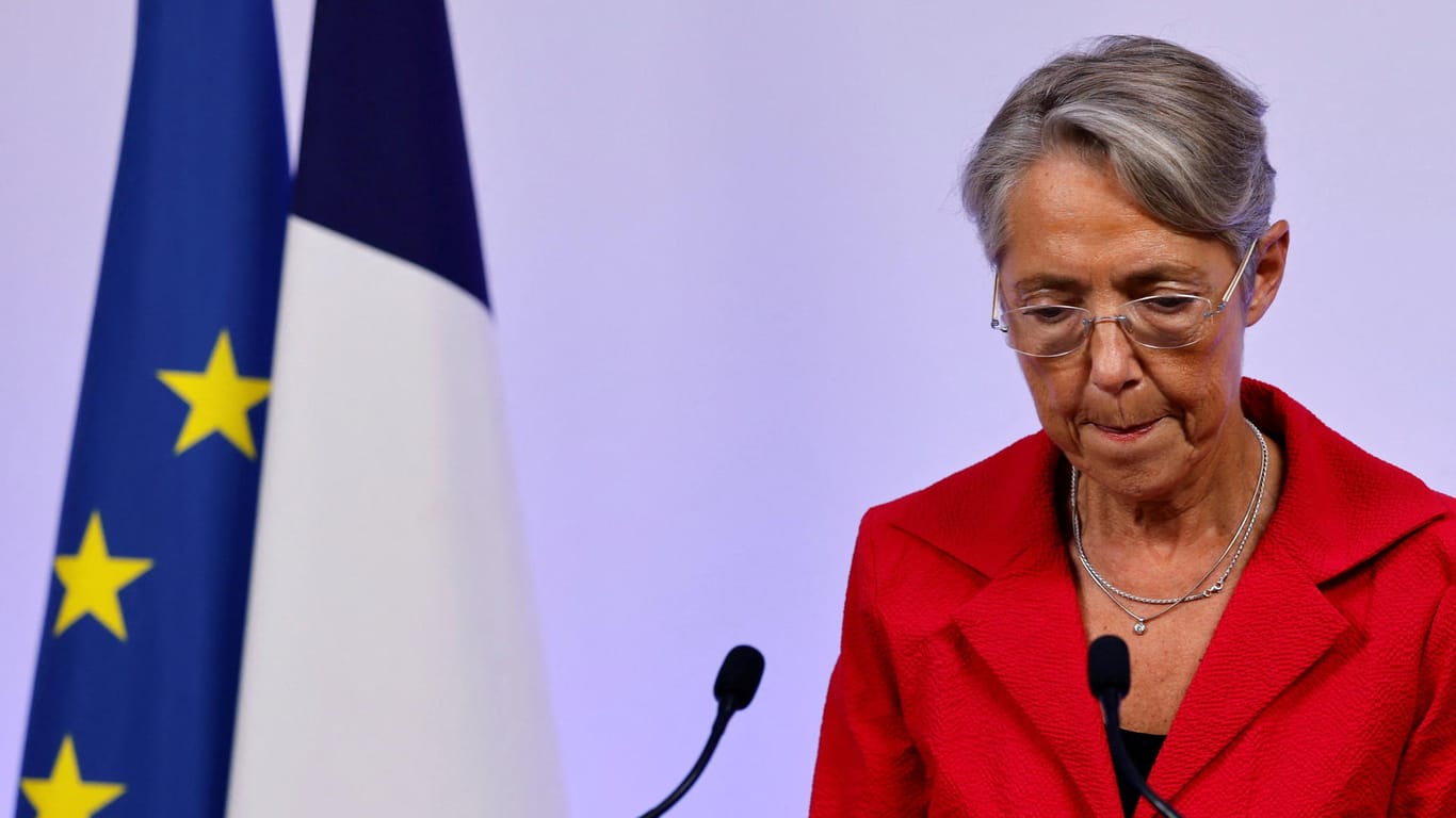 Élisabeth Borne: Muss die französische Premierministerin schon wieder um ihren Job bangen?