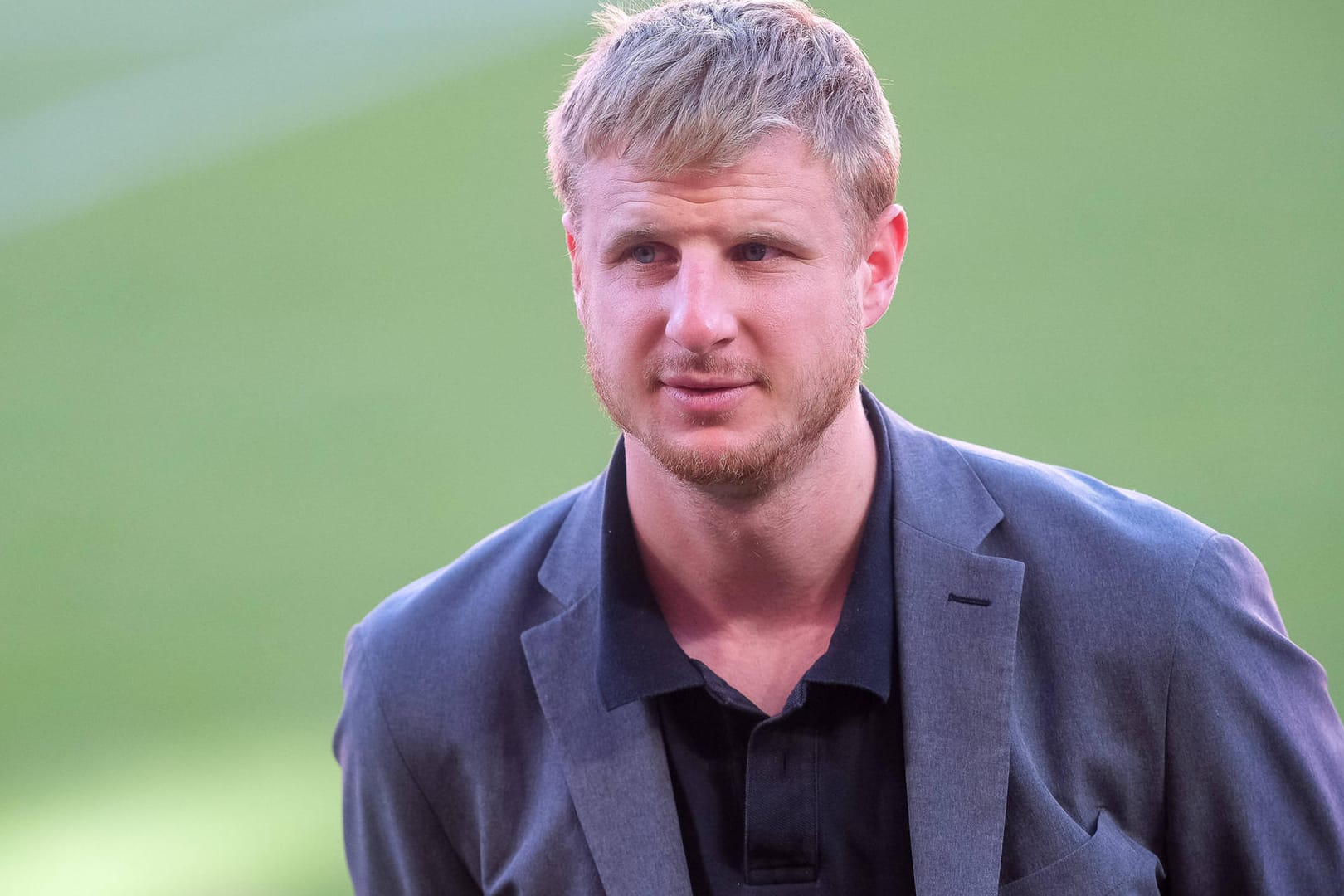 Martin Hinteregger: Der Profi von Eintracht Frankfurt steht wegen zweifelhaften Geschäftsbeziehungen in der Kritik.