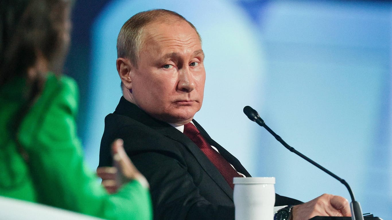 Wladimir Putin: Aus Sicht seines Sprechers ist das Vertrauen zum Westen dauerhaft beschädigt.