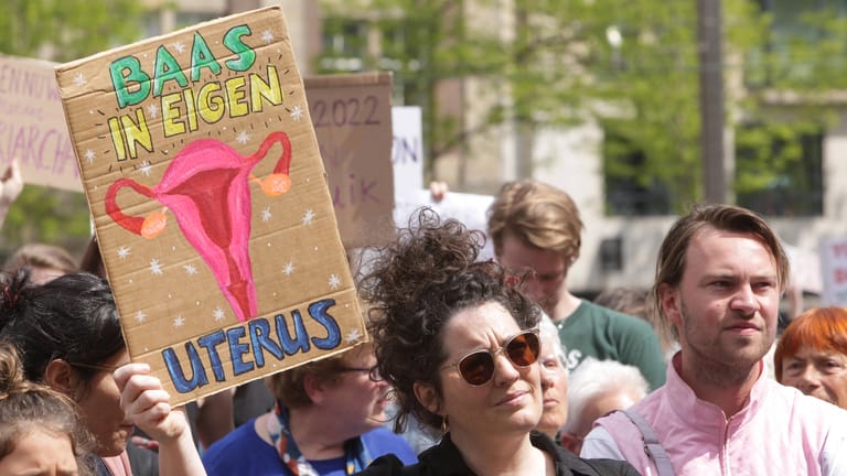 "Chef im eigenen Uterus": Auch in den Niederlanden sind die Regeln für Abtreibungen umstritten.