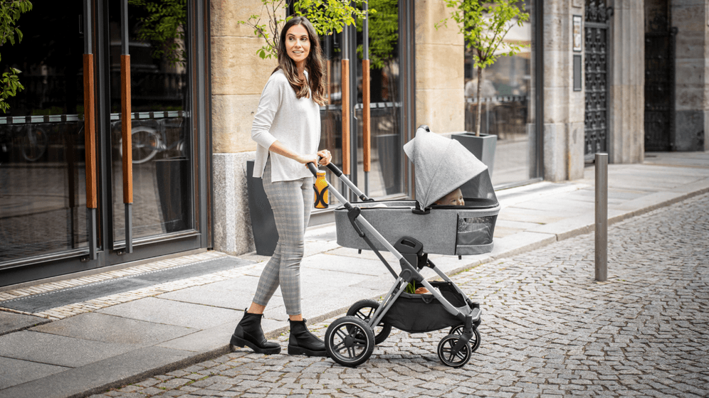 Kinderwagen im Test: Die Stiftung Warentest hat 2022 zwölf neue Modelle untersucht.