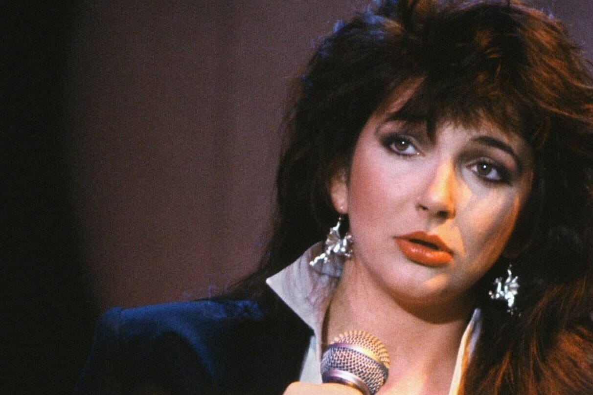 Kate Bush: Die Sängerin reagiert auf ihren unerwarteten Erfolg.