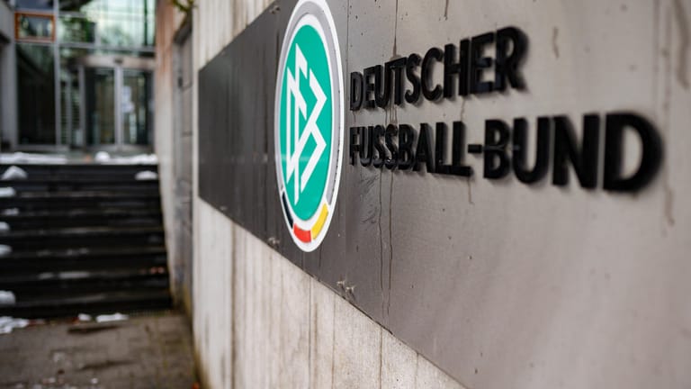 Die DFB-Zentrale in Frankfurt: Ab der nächsten Saison gibt es im deutschen Fußball eine neue Regel.