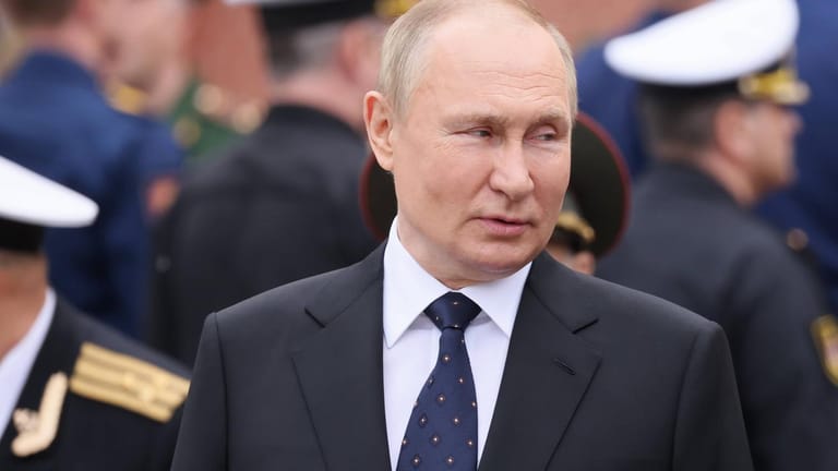 Wladimir Putin (Archivbild): Der Kremlchef sieht sich bei den Gasdrosselungen im Recht.