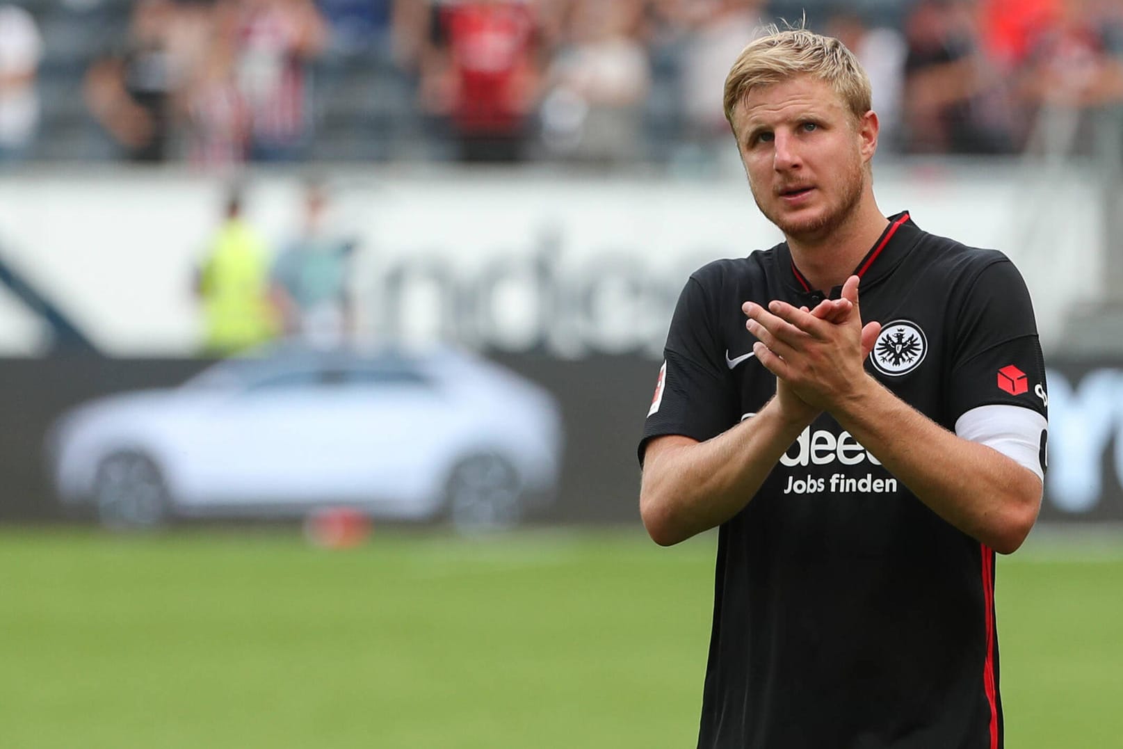 Martin Hinteregger löste nicht nur seinen Vertrag bei Eintracht Frankfurt auf, sondern beendete direkt seine Karriere.