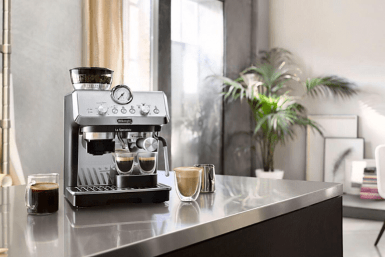 Heute erhalten Sie bei Media Markt eine Espressomaschine von De'Longhi zum Tiefstpreis.