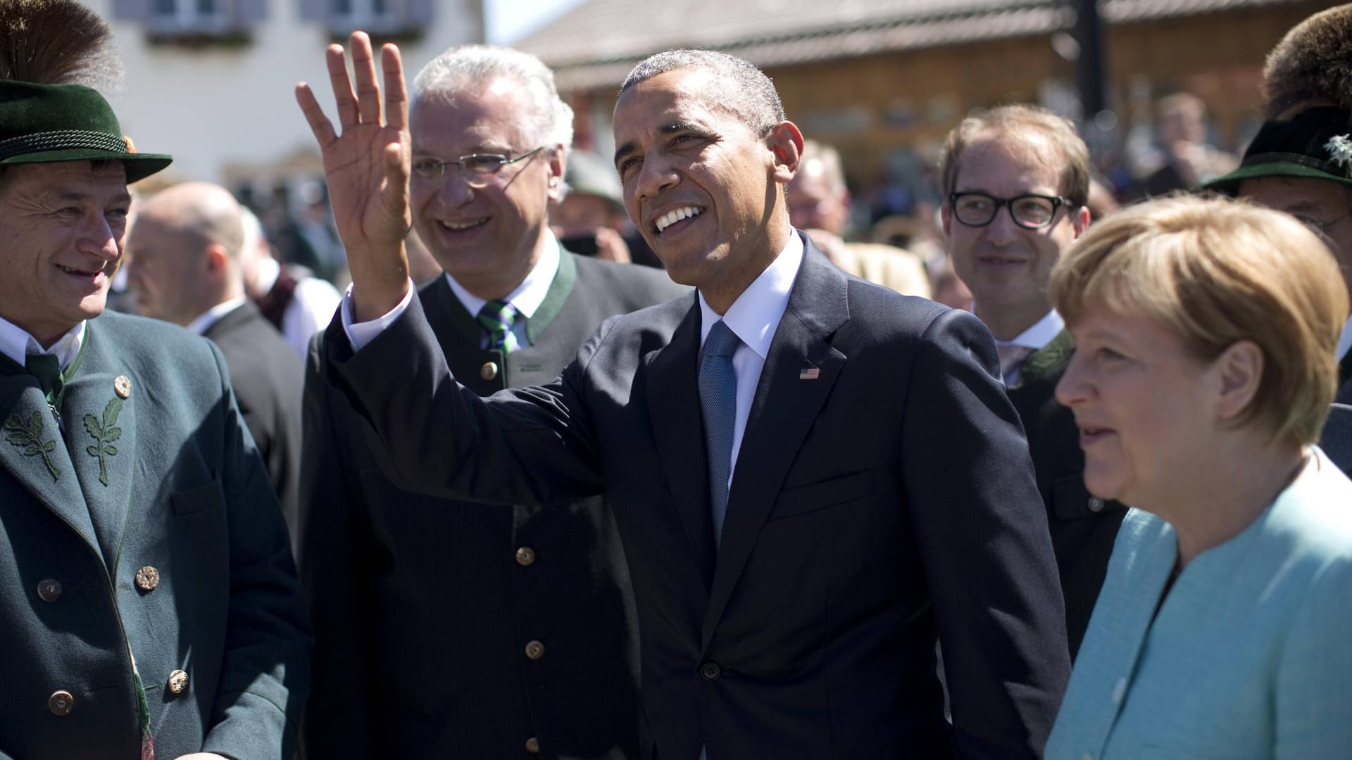 US-Präsident Barack Obama und Kanzlerin Angela Merkel beim G7-Treffen in Elmau 2015: Der friedlichste Gipfel aller Zeiten.