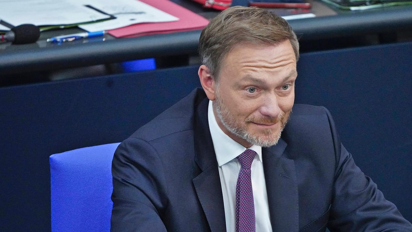 Christian Lindner: Der Bundesfinanzminister will, dass die Deutschen mehr Überstunden ableisten.