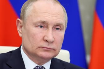 Wladimir Putin: Der Kremlchef weist jegliche Vorwürfe von sich.