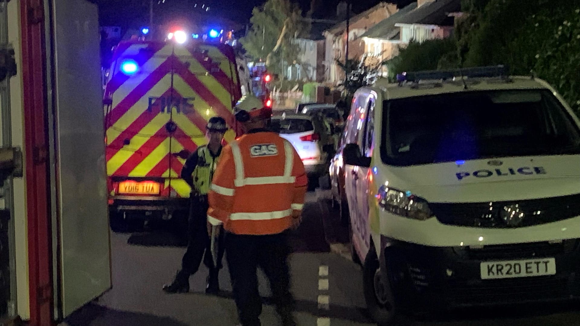 Der Ort des Unglücks in Birmingham: Auch andere Häuser in der Nähe wurden beschädigt. Der Ort des Unglücks in Birmingham: Auch andere Häuser in der Nähe wurden beschädigt.