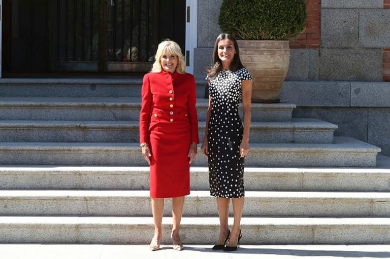 Jill Biden und Königin Letizia: Während ihres Treffens posierten sie für Fotos.