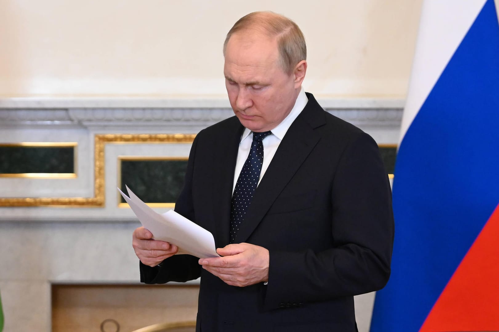 Der russische Präsident Wladimir Putin: Russland hat auch nach Ablauf der Verzugsfrist Zinszahlungen nicht geleistet, damit gilt das Land als zahlungsunfähig. Der russische Präsident Wladimir Putin: Russland hat auch nach Ablauf der Verzugsfrist Zinszahlungen nicht geleistet, damit gilt das Land als zahlungsunfähig.