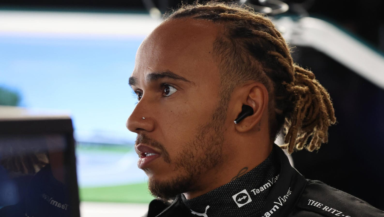 Lewis Hamilton: Er wurde von Nelson Piquet diskriminiert. Lewis Hamilton: Er wurde von Nelson Piquet diskriminiert.