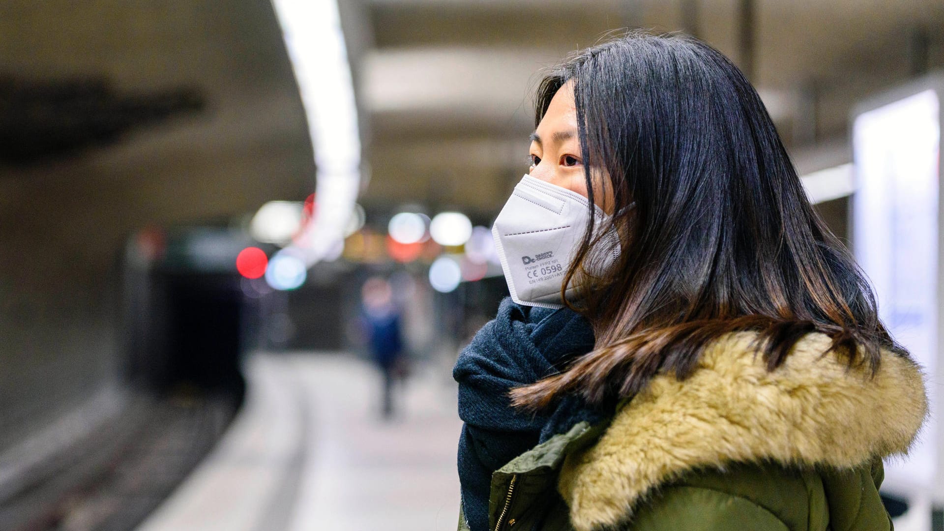 FFP2-Masken müssen im Nahverkehr in Bayern bald nicht mehr getragen werden. (Symbolfoto)