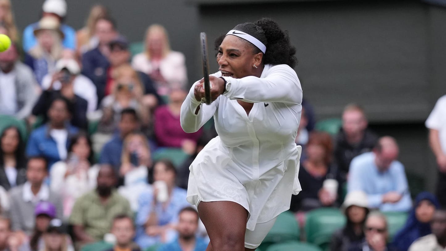 Serena Williams: Bei ihrem Comeback in Wimbledon lieferte die 23-malige Grand-Slam-Siegerin ein Drama – und verlor.