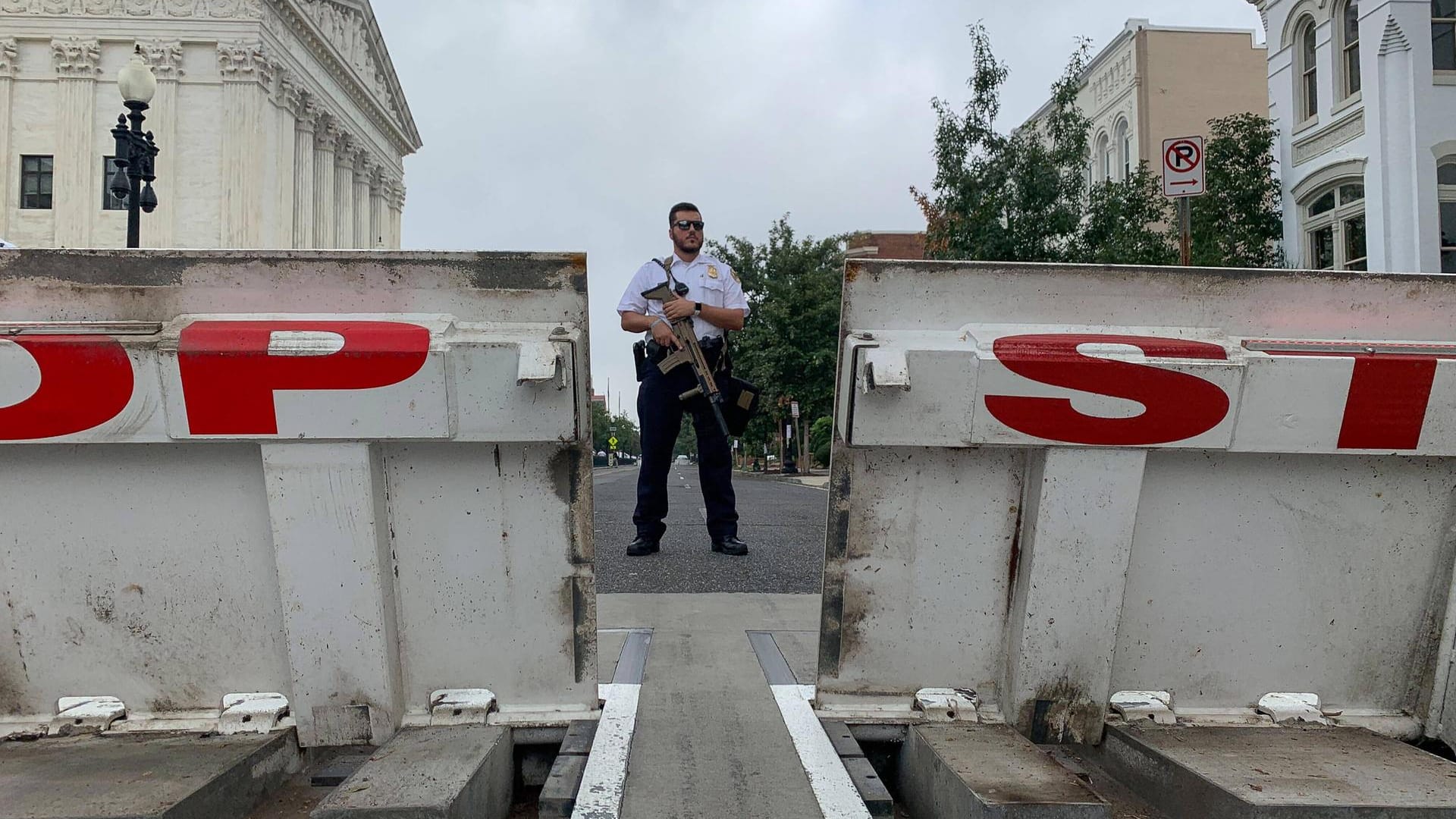 Der abgeschirmte Oberste Gerichtshof der USA in Washington.