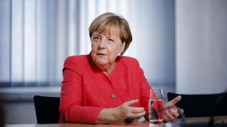 Bundeskanzlerin a.D. Angela Merkel will den Vorsitz der Jury eines Menschlichkeitspreises übernehmen.