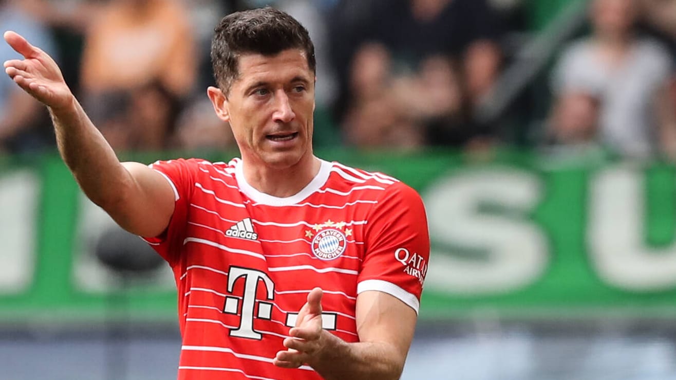 Robert Lewandowski: Der Stürmer des FC Bayern will weiterhin den Klub verlassen.