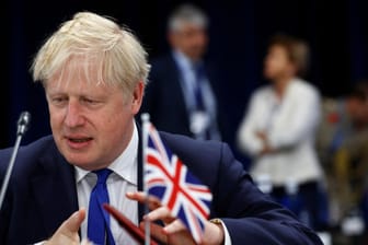 Der britische Premierminister Boris Johnson unterstützt Vorschläge für neue europäische Zusammenarbeit.