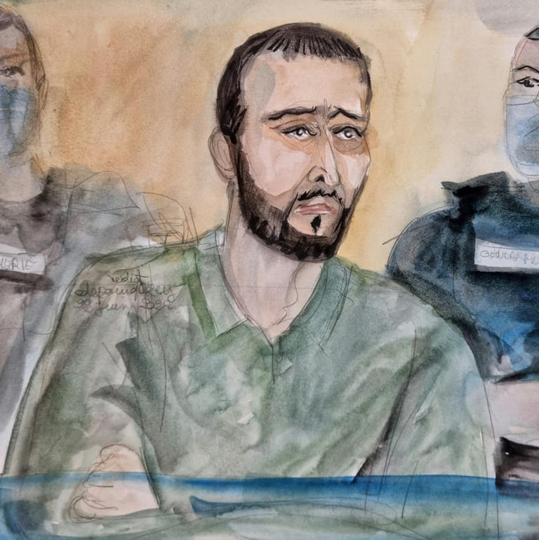 Zeichnung von Salah Abdeslam aus dem Gericht: Er wurde zu einer lebenslangen Haftstrafe verurteilt.