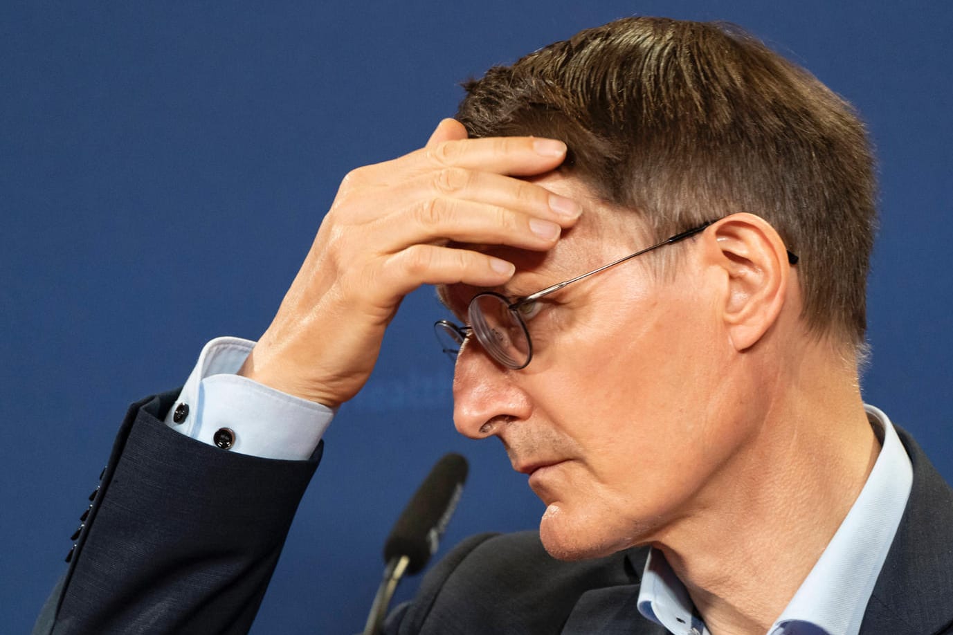 Karl Lauterbach bei einer Pressekonferenz in Berlin.
