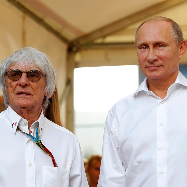 Bernie Ecclestone (l) und Wladimir Putin (r) im Jahr 2014: Die beiden sind befreundet.