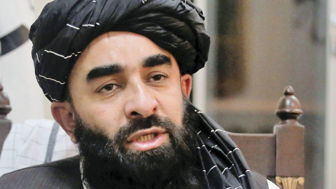 Talibansprecher Sabiullah Mudschahid (Archivbild): In Kabul kam es zu einem Angriff bei einer Versammlung der Radikal-Islamisten.