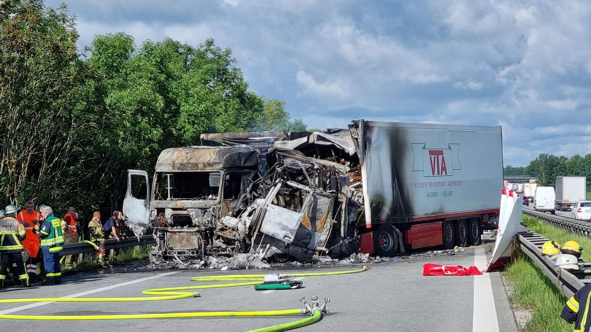 Ein Toter bei Lkw-Unfall auf der A3 Ein Toter bei Lkw-Unfall auf der A3