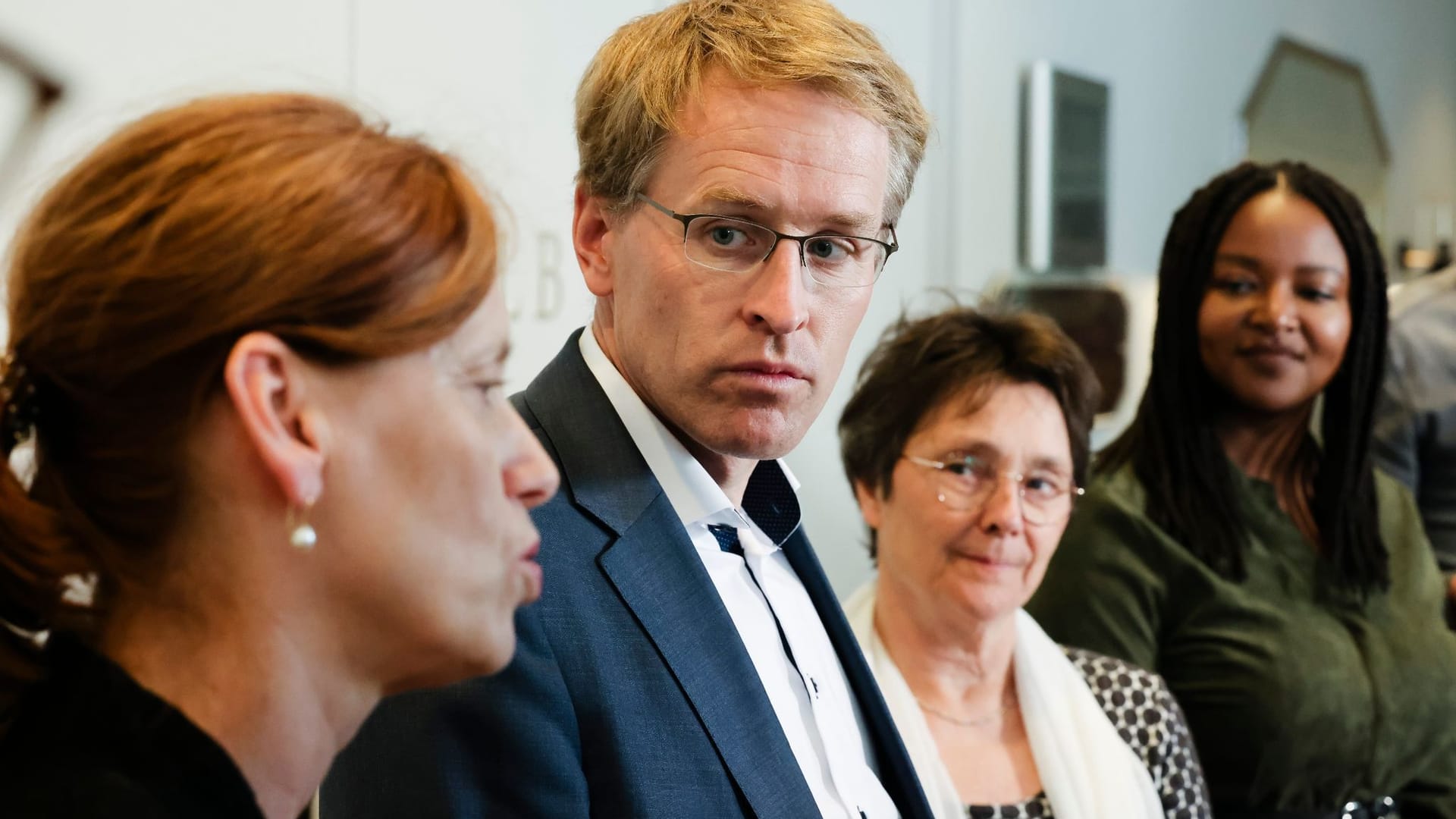 Karin Prien (l-r), Daniel Günther, Monika Heinold, Aminata Touré