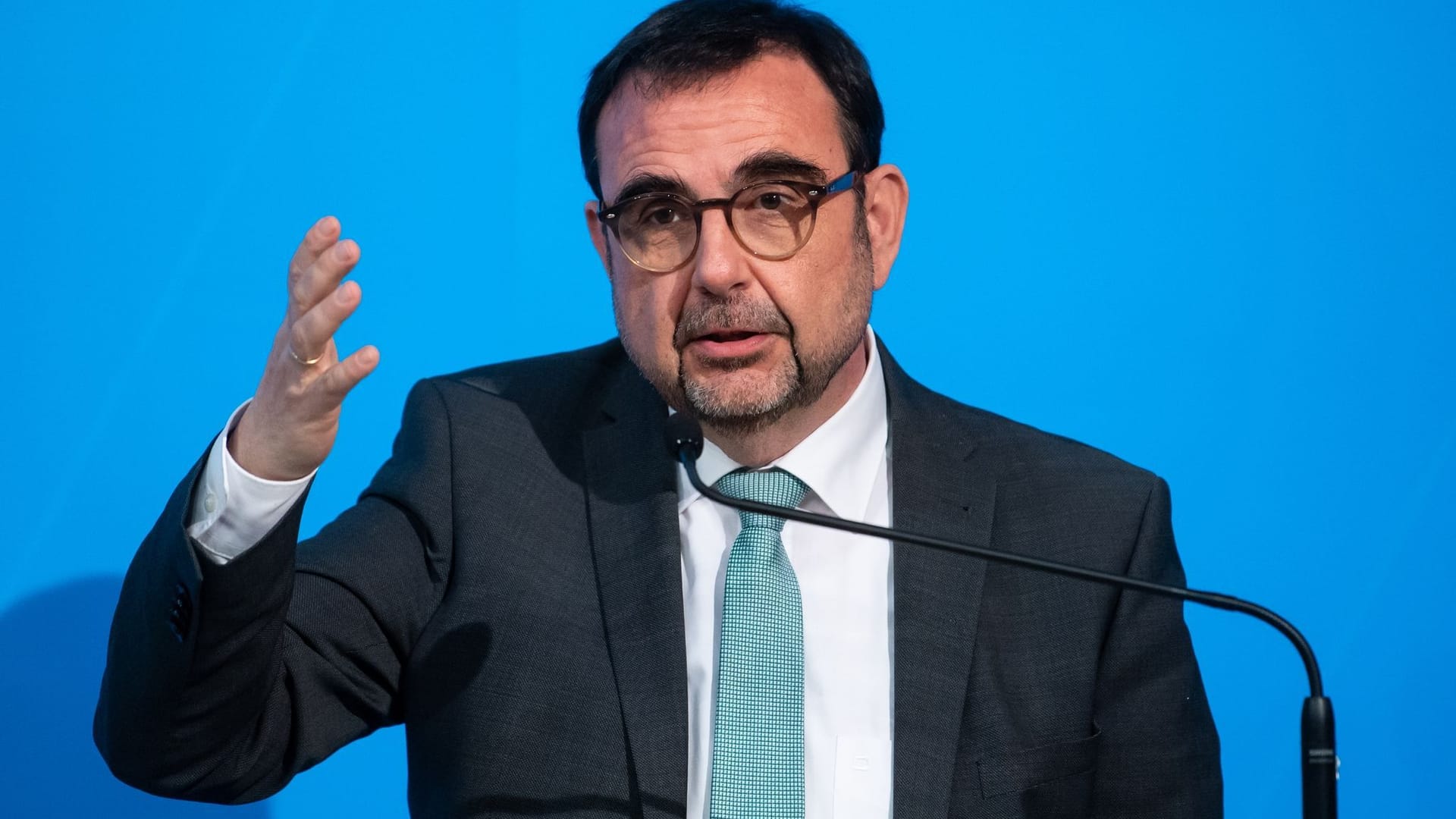 Bayerns Gesundheitsminister Holetschek