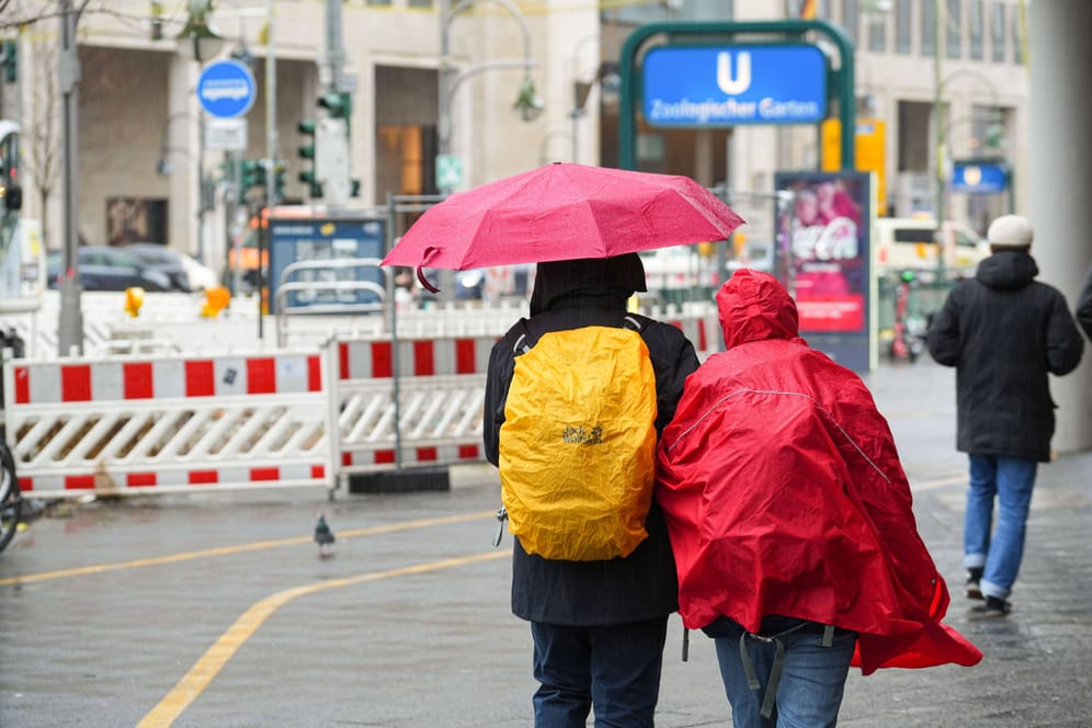 Sturm in Berlin (Symbolfoto): Nach dem Regen soll es in der Metropolregion zum Wochenende sonnig werden.