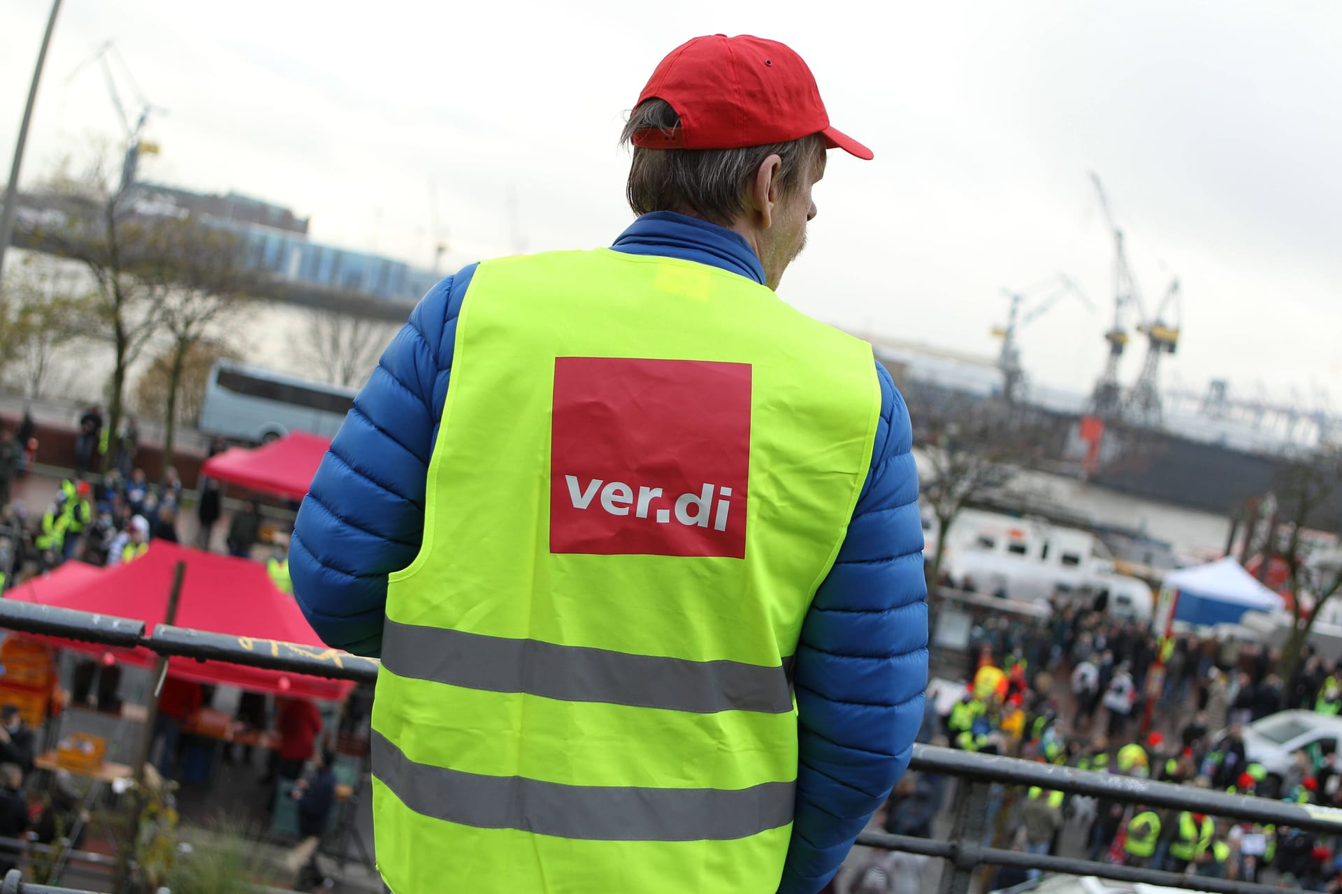 Hamburger Hafen: Ab Donnerstagnachmittag wird dort gestreikt.