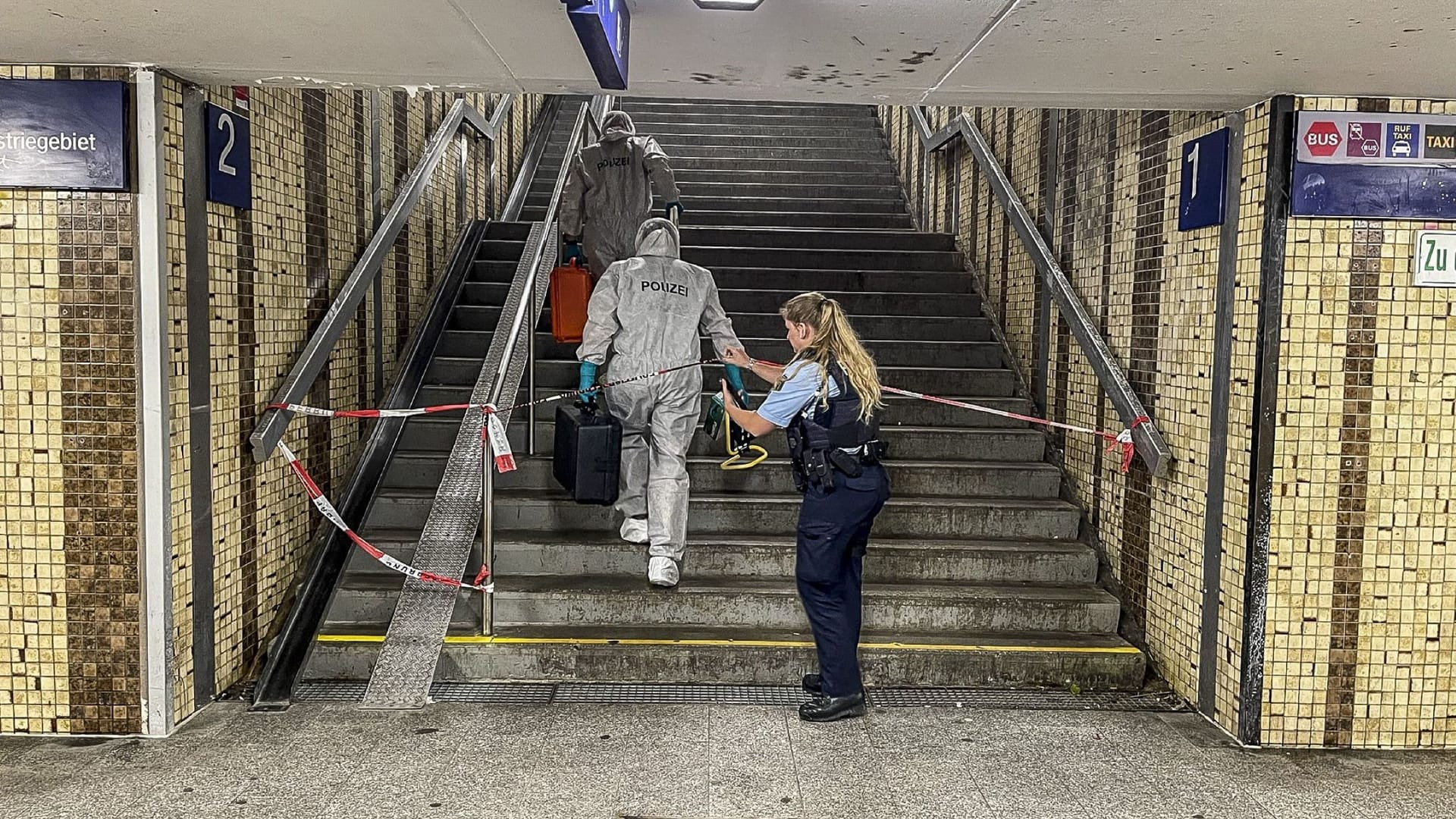 Tödlicher Streit am Bahnhof Weil der Stadt - ein Gleis gesperrt Tödlicher Streit am Bahnhof Weil der Stadt - ein Gleis gesperrt