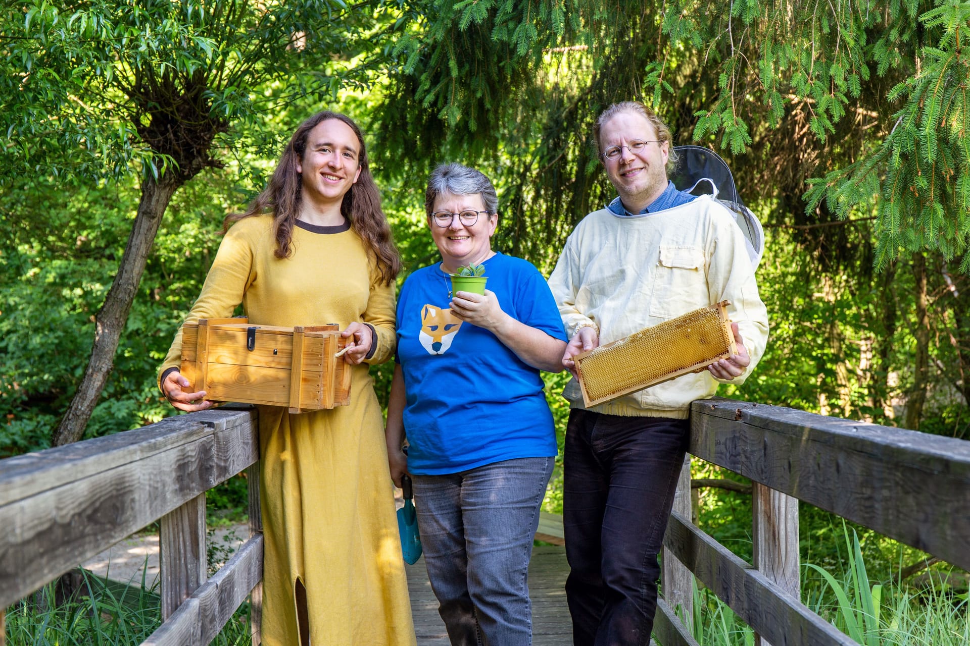 Cora Uxa, Sieglinde Düring und Jens Düring von der Erfurter Fuchsfarm: Sie werden als Erfurts Helden des Monats geehrt.