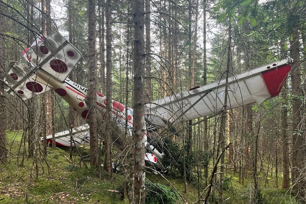 Ein abgestürztes Flugzeug bei Elmau in den bayerischen Alpen (Archivbild): Der Vorfall sorgte kurz vor dem G7-Gipfel für Aufregung.