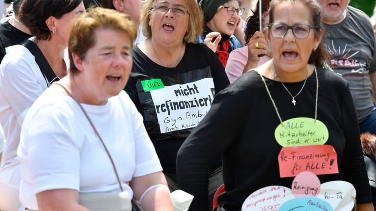 Demonstration der Uniklinikbeschäftigten
