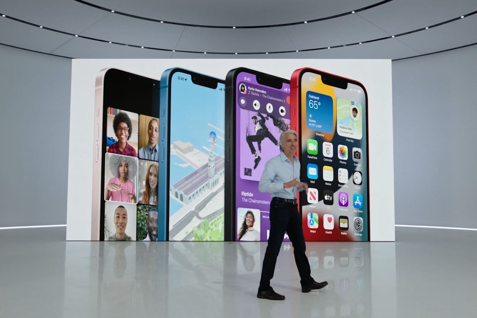 Apples Software-Chef Craig Federighi stellt iOS 16 vor.