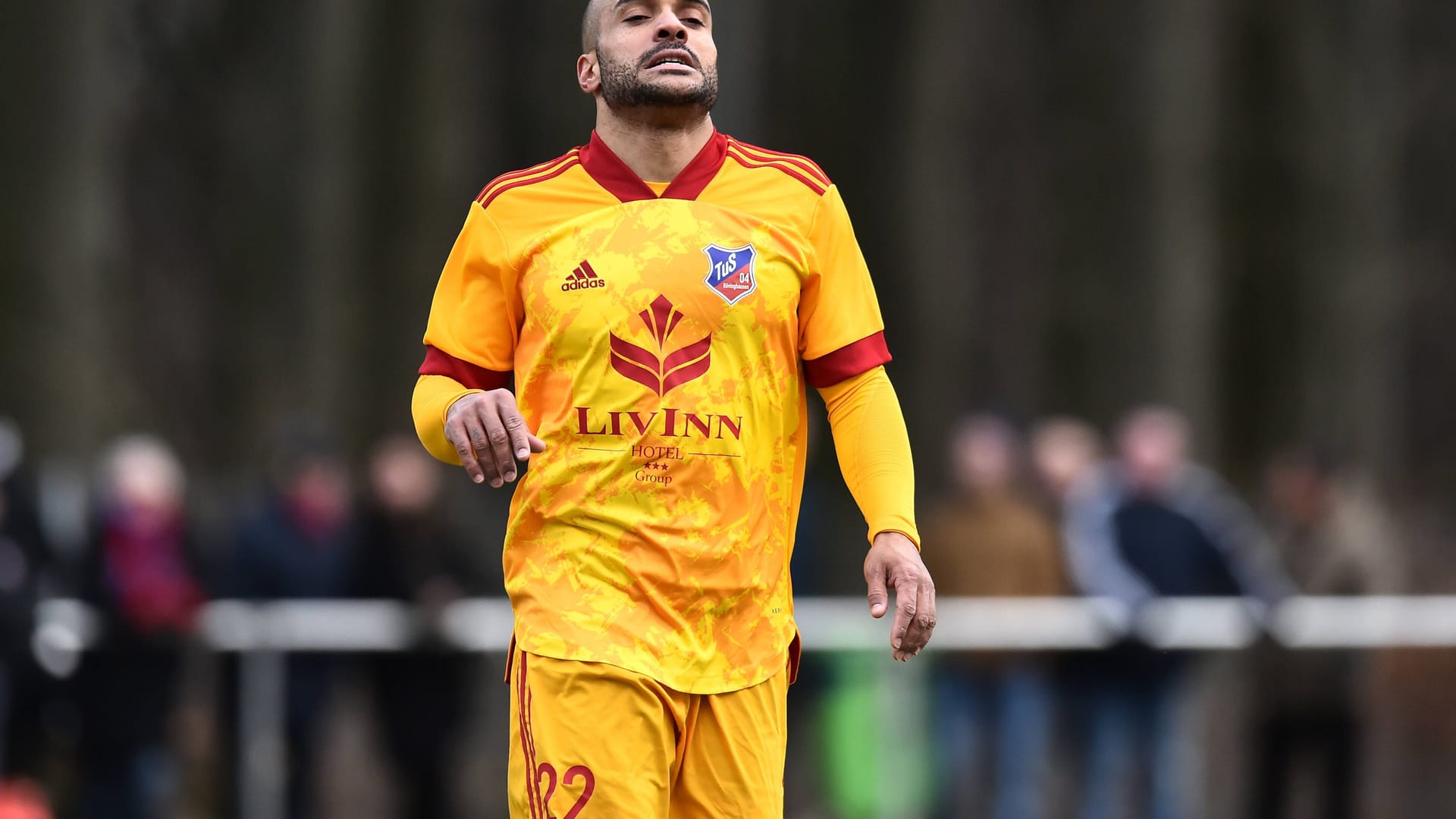 David Odonkor im Dress von Bövinghausen 04 (Archivfoto): Die Zeit des Ex-Stars bei dem Dortmunder Klub endet unharmonisch.