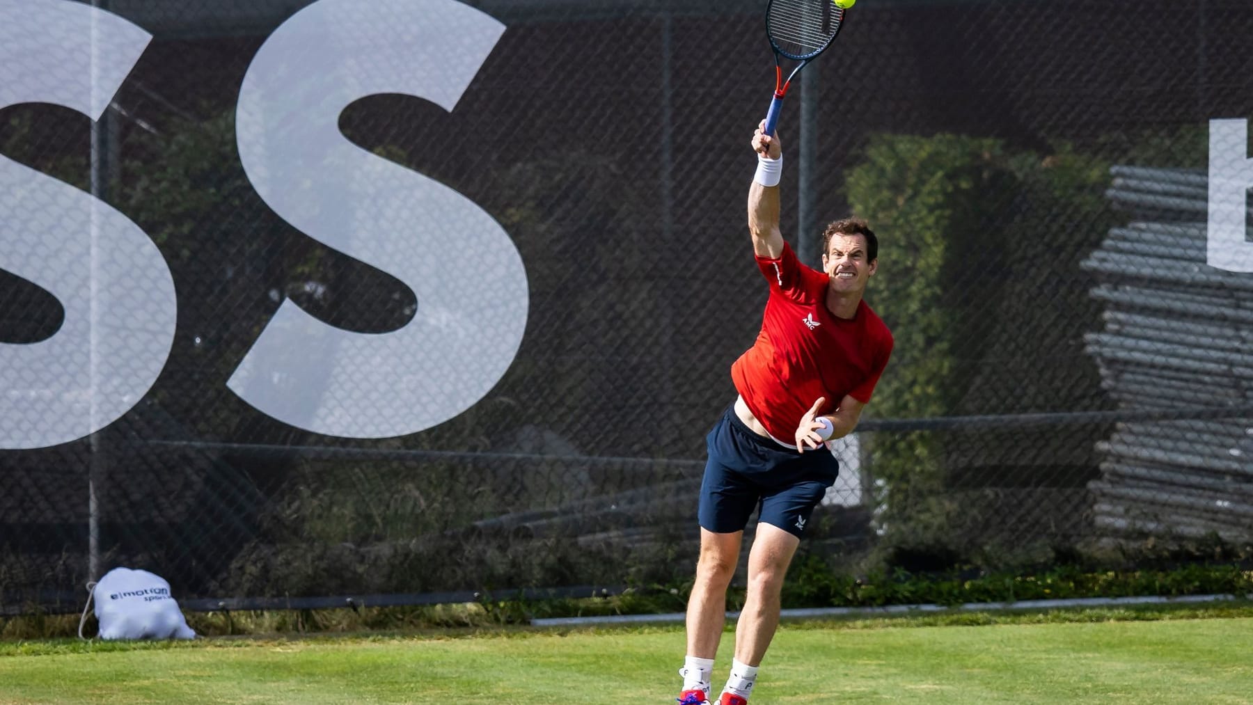 Turnaj |  Murray poté, co zlepšil svůj výkon ve Stuttgartu v osmifinále