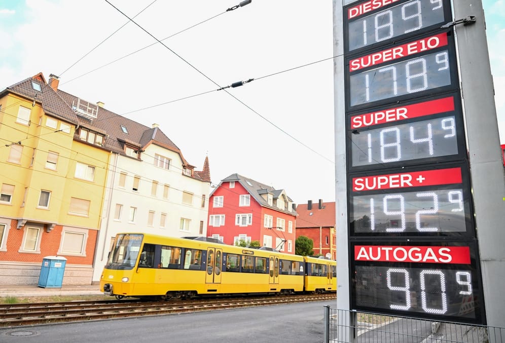 Senkung der Kraftstoffsteuern – Stuttgart