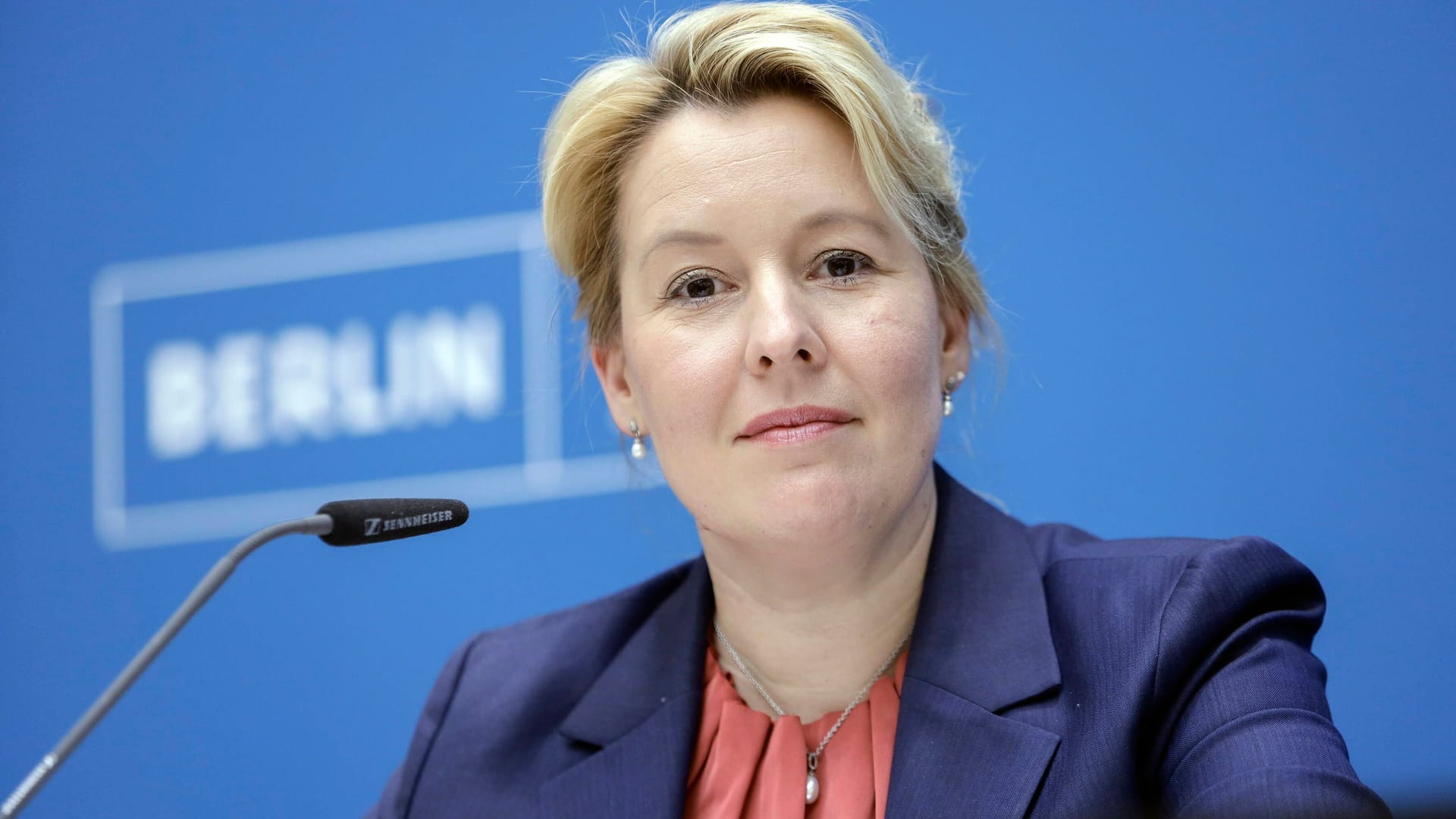 Würdigt Kohl als Bundeskanzler der Wiedervereinigung: Franziska Giffey. (Archivbild) Würdigt Kohl als Bundeskanzler der Wiedervereinigung: Franziska Giffey. (Archivbild)